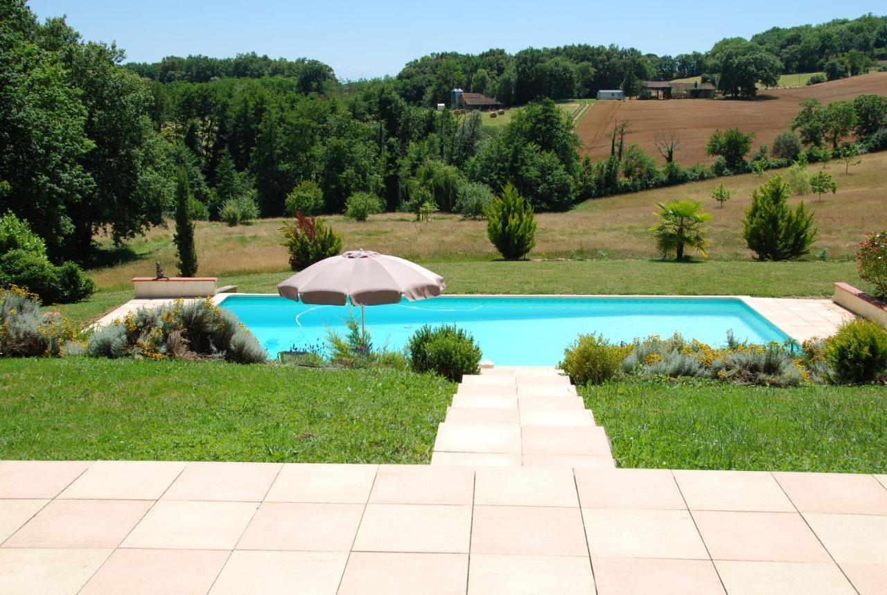 Bed and Breakfast Domaine Sainte Barthe à Aignan Extérieur photo