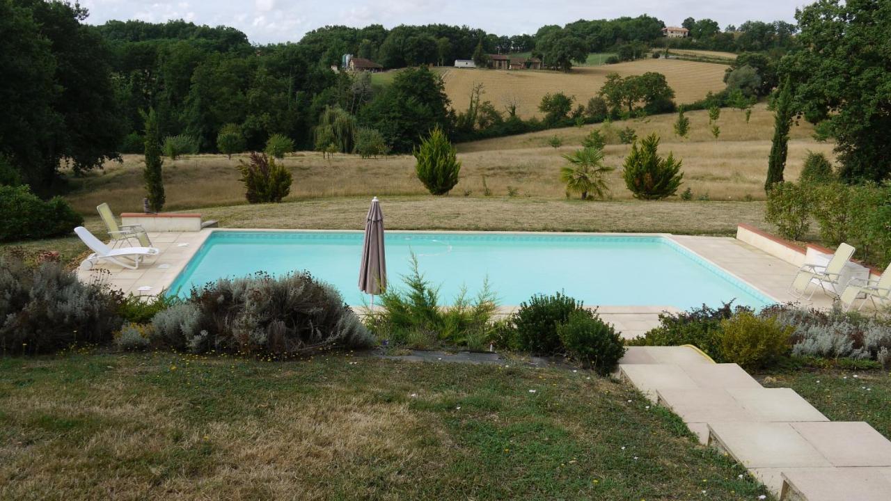 Bed and Breakfast Domaine Sainte Barthe à Aignan Extérieur photo