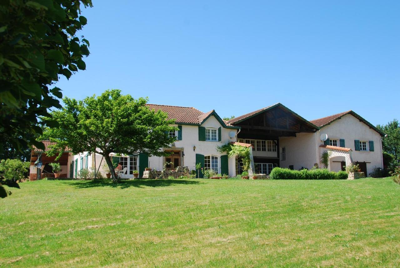 Bed and Breakfast Domaine Sainte Barthe à Aignan Extérieur photo